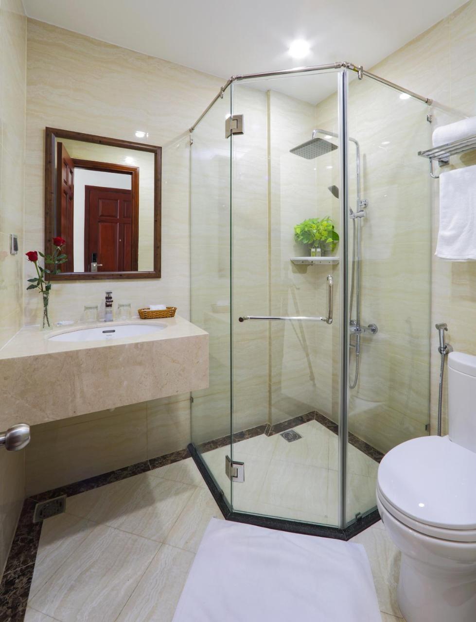 Golda Hotel Хошимин Экстерьер фото