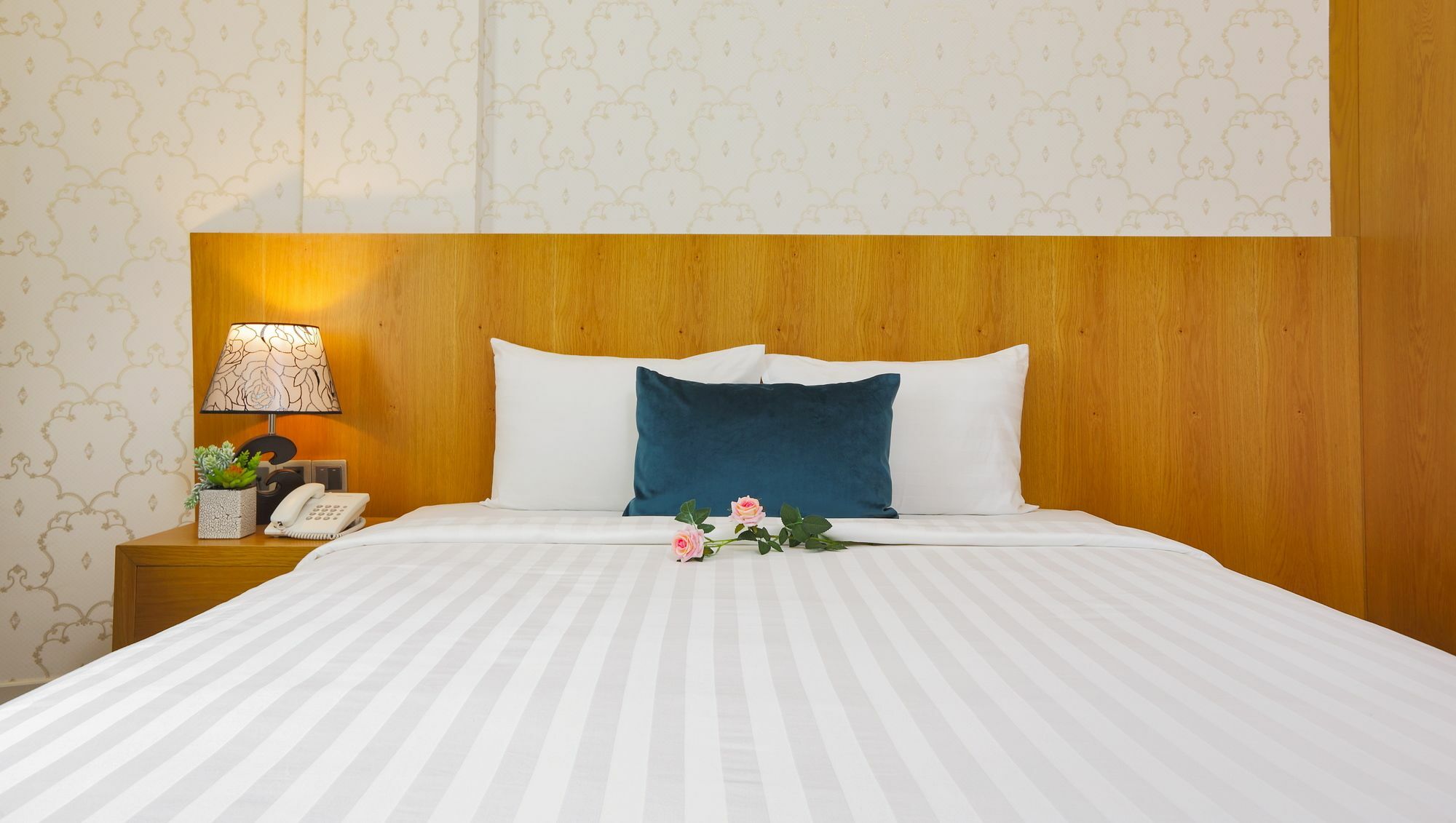 Golda Hotel Хошимин Экстерьер фото