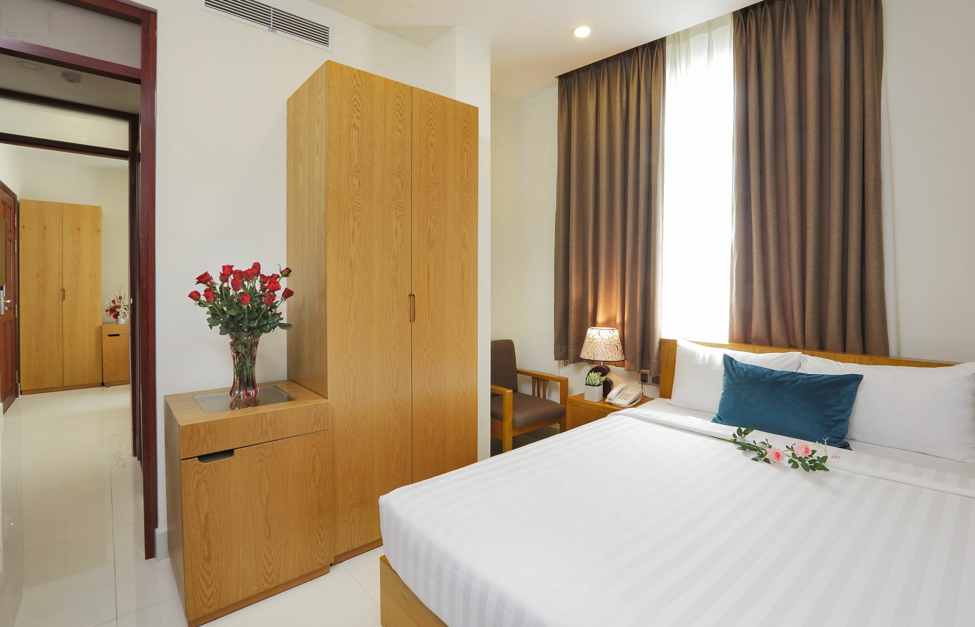 Golda Hotel Хошимин Экстерьер фото