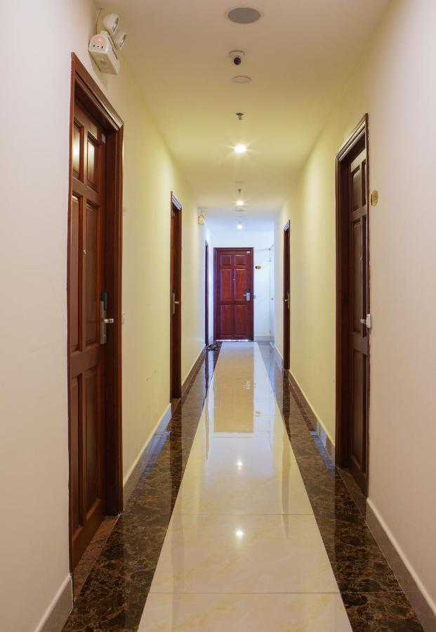 Golda Hotel Хошимин Экстерьер фото